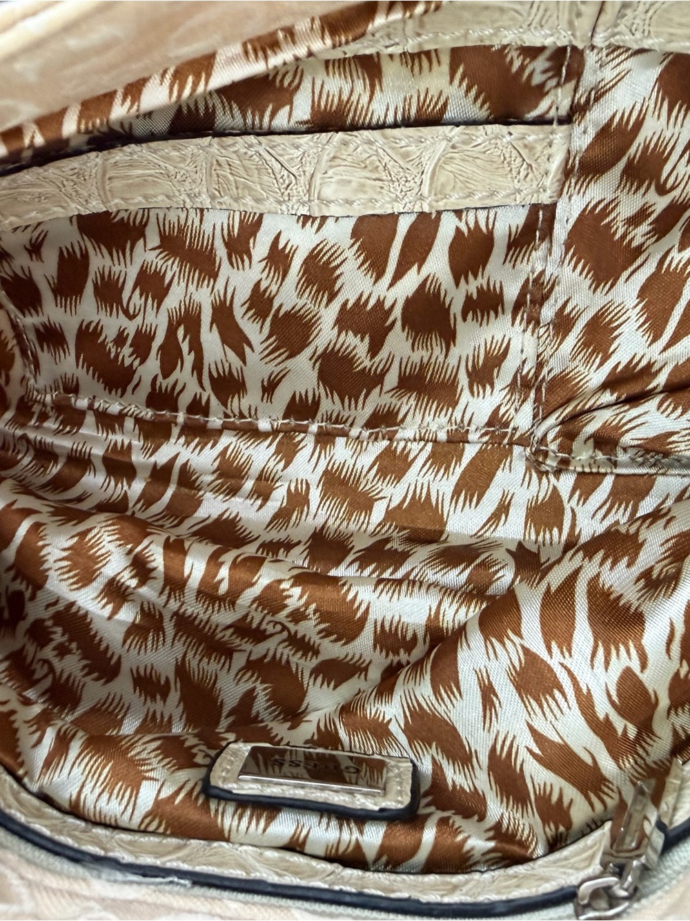 GUESS Cream Studded Logo Shoulder Bag #Y2K - Picture 6 of 8
